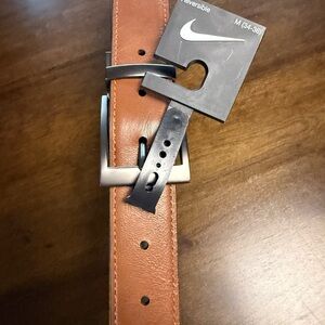 Nike Reversible Black/Tan Leather Belt with Black Buckle